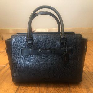 NWOT Coach Leather Convertable Handbag - Trapeze